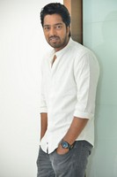 Allari Naresh Silly Fellows Interview